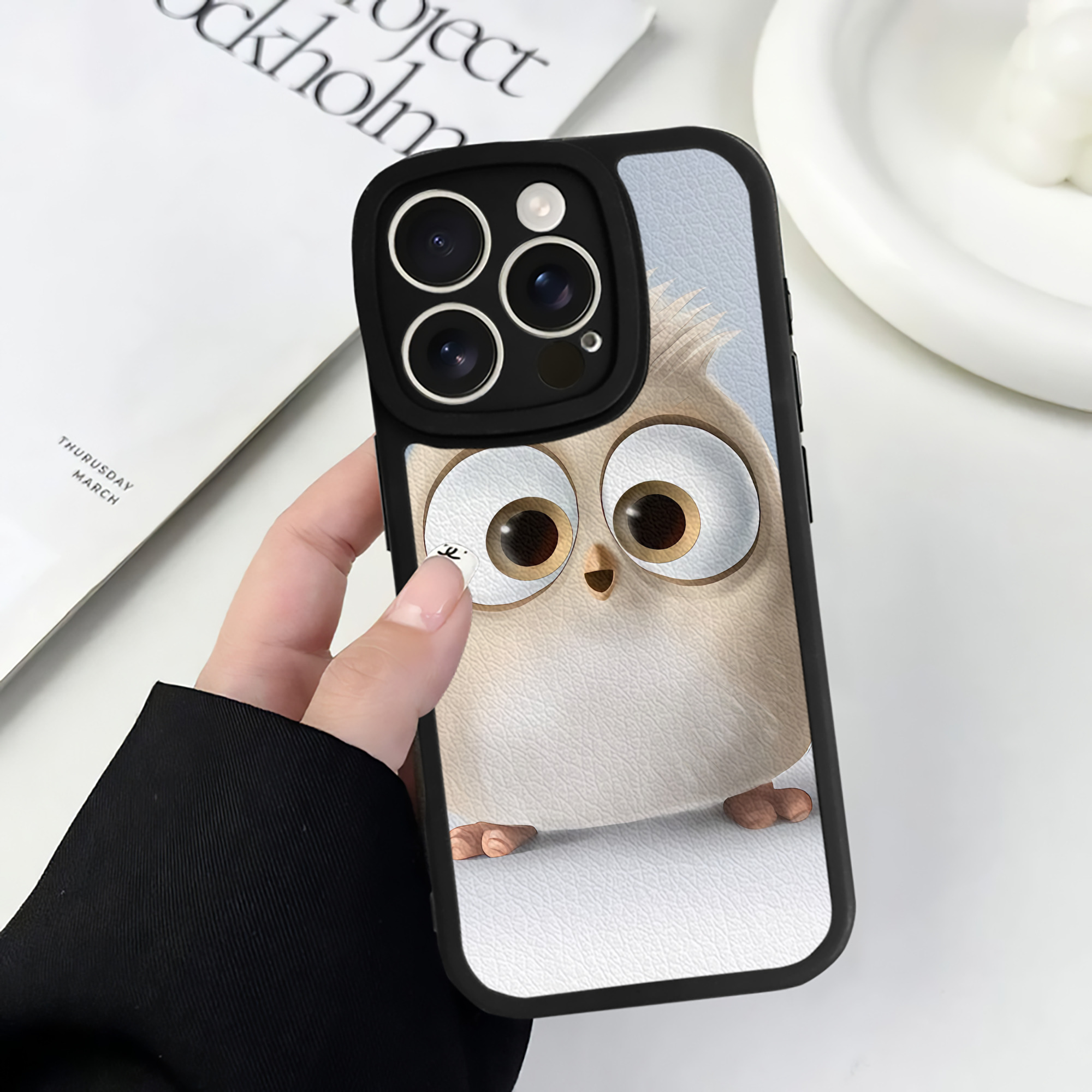（画像用） Angry Birds アングリーバード 【iPhone 16シリーズ対応】シリコンスマホケース（レザー調） 材質：シリコン